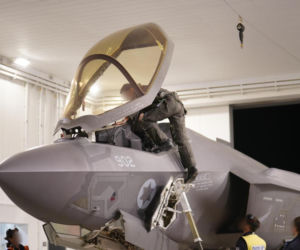 F-35I Adir w akcji. Jak samolot zapewnia Izraelowi przewagę w powietrzu?