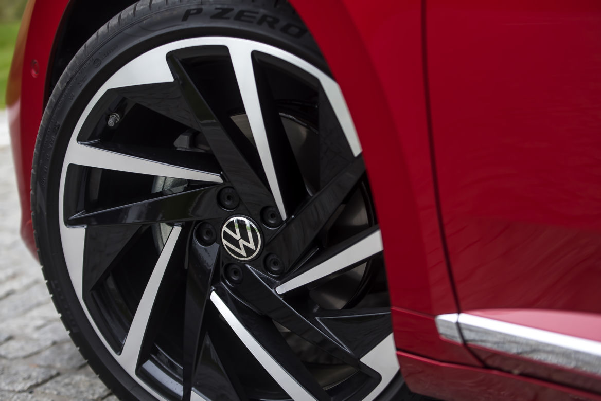 Volkswagen Arteon R-Line 2.0 TSI 190 KM DSG7