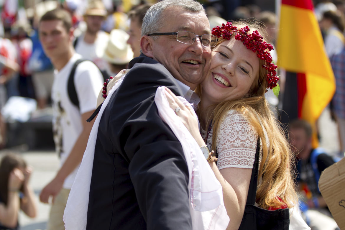 Politycy służą papieżowi