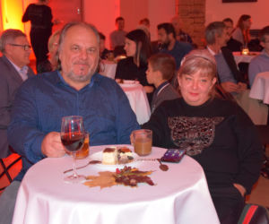 Koncert wybitnego pianisty i uzdolnionej stypendystki w Lasecznie