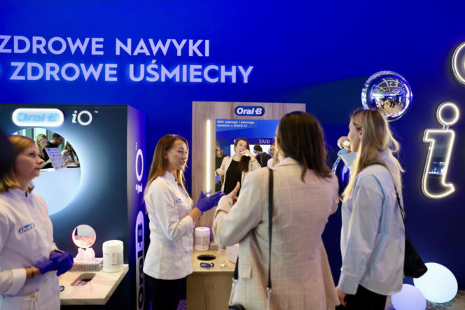 Iga i Agata Świątek na konferencji otwierającej kampanię Oral-B