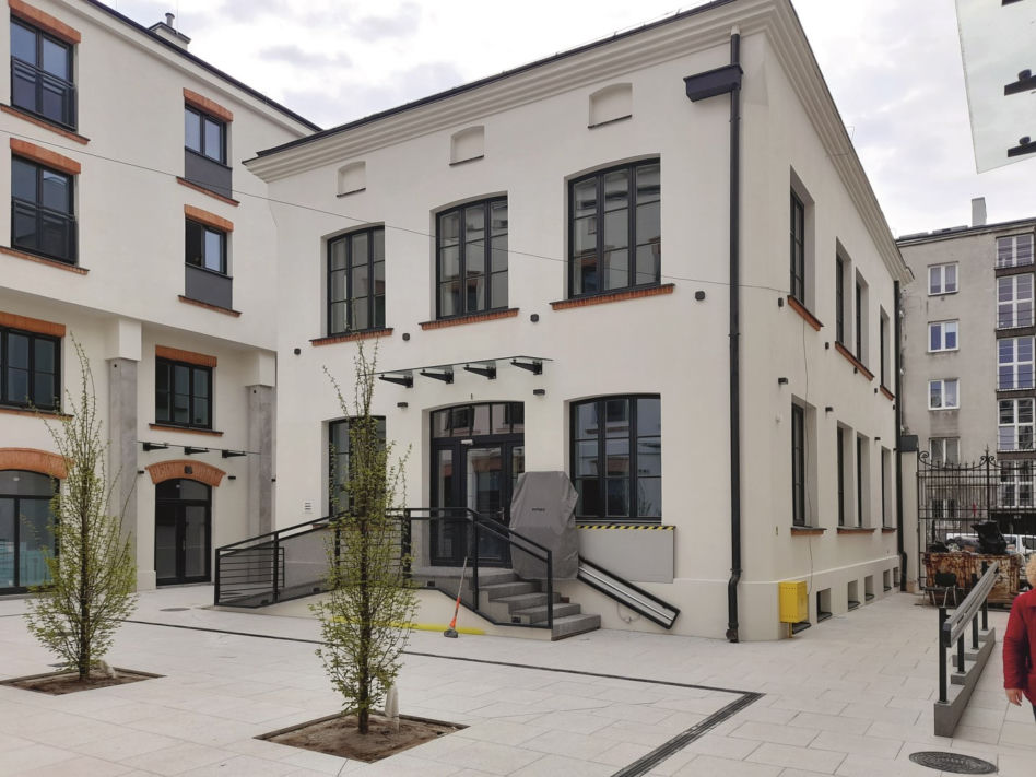 Zespół pofabryczny przy ul. Kłopotowskiego 11 w Warszawie