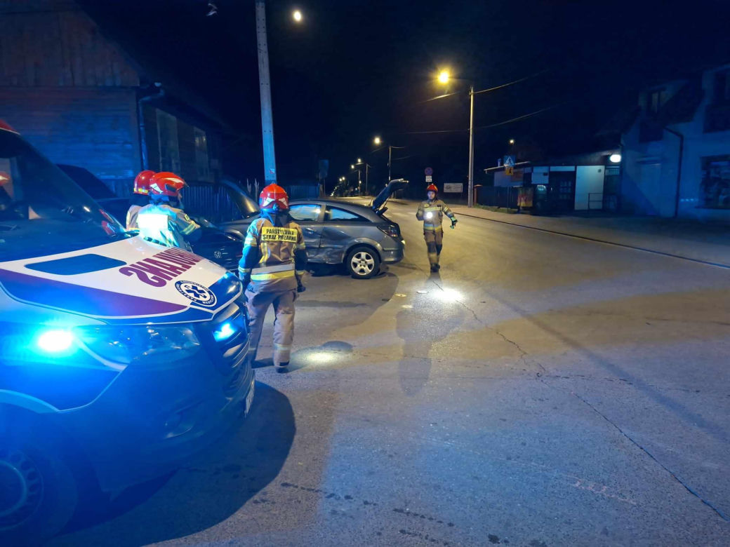 Pilne! Wypadek na skrzyżowaniu Moniuszki i Południowej w Starachowicach. Są poszkodowani