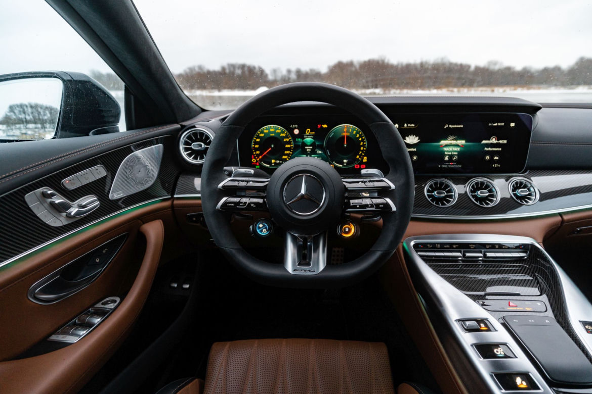 Mercedes-AMG GT 63 S E Performance