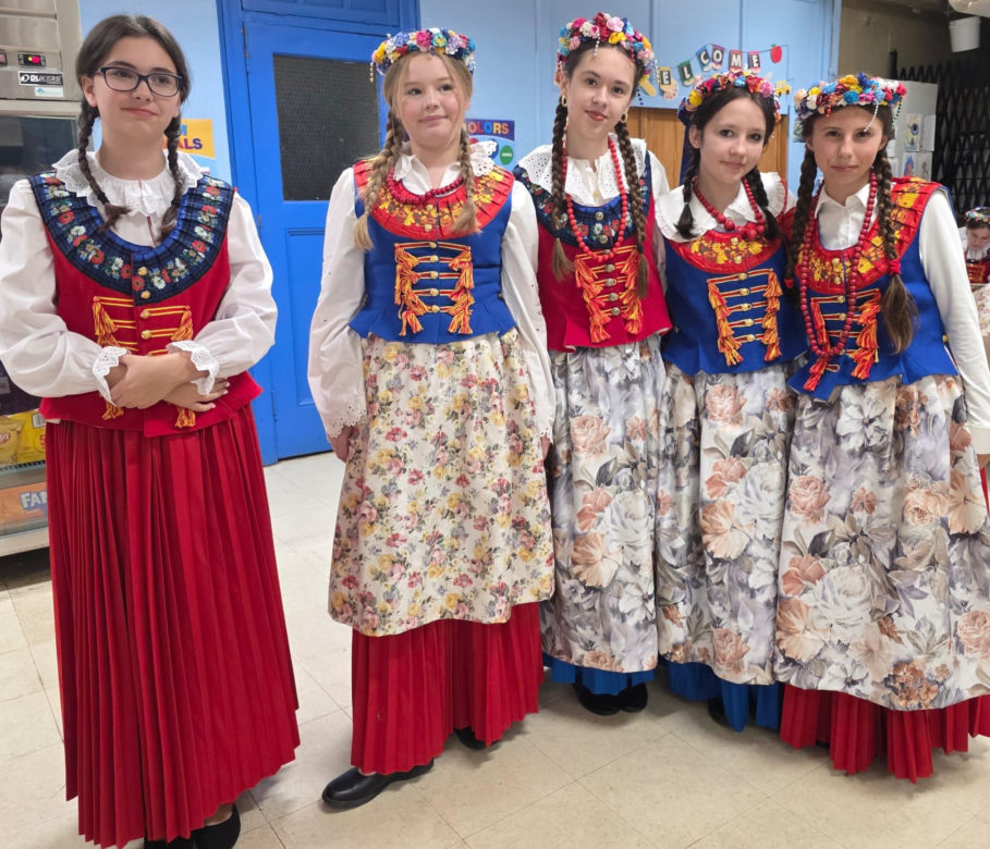 Wiosenny Spektakl zespołu „Krakowianki i Górale” na Greenpoincie