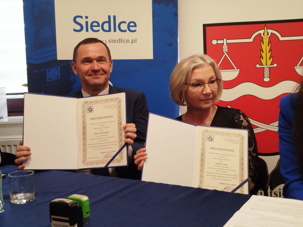 Umowa na przekazanie dotacji na zakup nowego sprzętu dla Szpitala Miejskiego w Siedlcach została podpisana 28 kwietnia