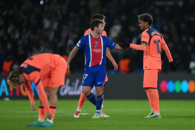 PSG - FC Barcelona: Skrót meczu LM. 6 goli, kontuzje gwiazd i kosmiczna druga połowa