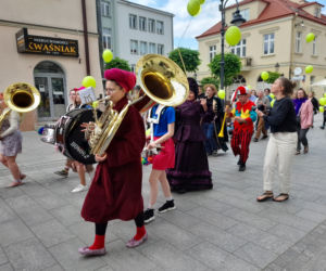 Wszyscy jesteśmy dziwni. Kolorowa parada dziwolągów przeszła przez Rzeszów