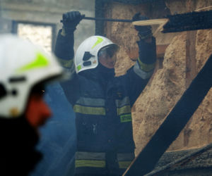 Wielki pożar na Podhalu. Od pioruna spłonął drewniany dom