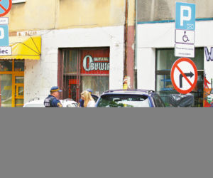 Skoczyła po wino dla Szyca i dostała mandat!