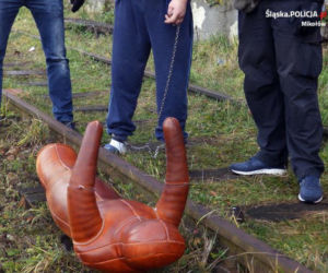 Zostawili Darka na torach