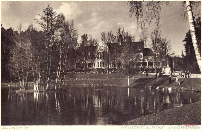 Tak przez lata zmieniało się olsztyńskie Jakubowo. Po dawnym ośrodku rekreacyjnym nie ma znaku