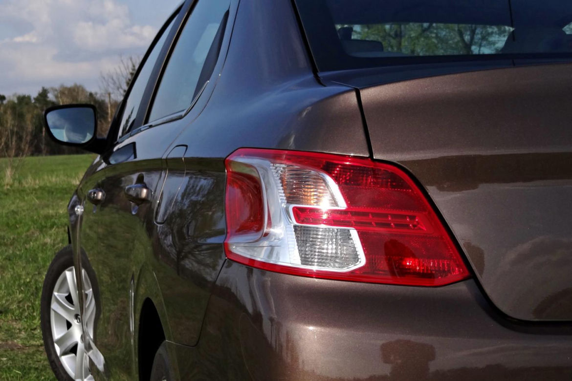 Peugeot 301