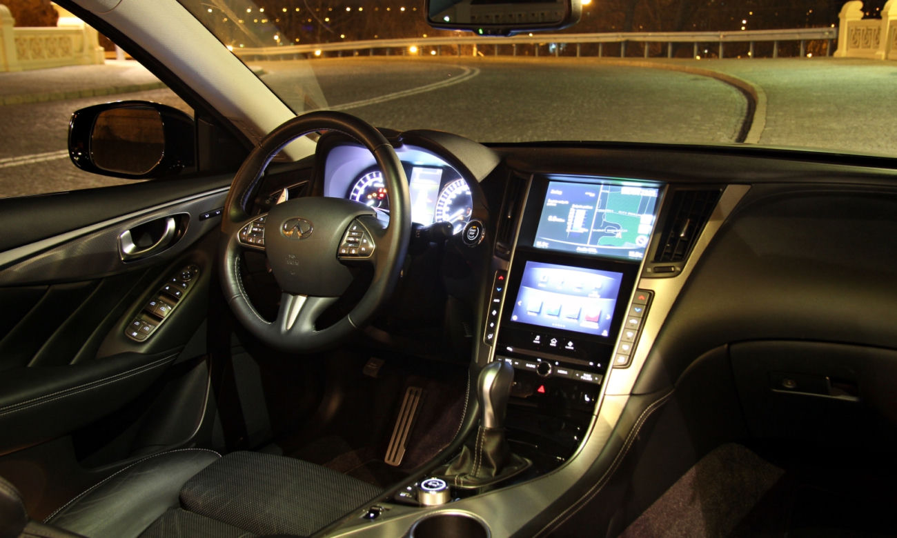 Infiniti Q50 2.0 Turbo