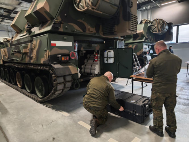 Coraz więcej "skorupiaków". Nowe Kraby dla Lubuskiego Pułk Artylerii