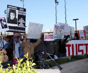 Fani Jacksona przed sądem w Los Angeles 