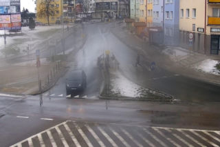 Bójka o nastolatkę w centrum miasta. Pijany 25-latek miał bogatą kartotekę