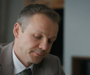 Barwy szczęścia, odcinek 3421: Bruno (Lesław Żurek), Karolina (Marta Dąbrowska)