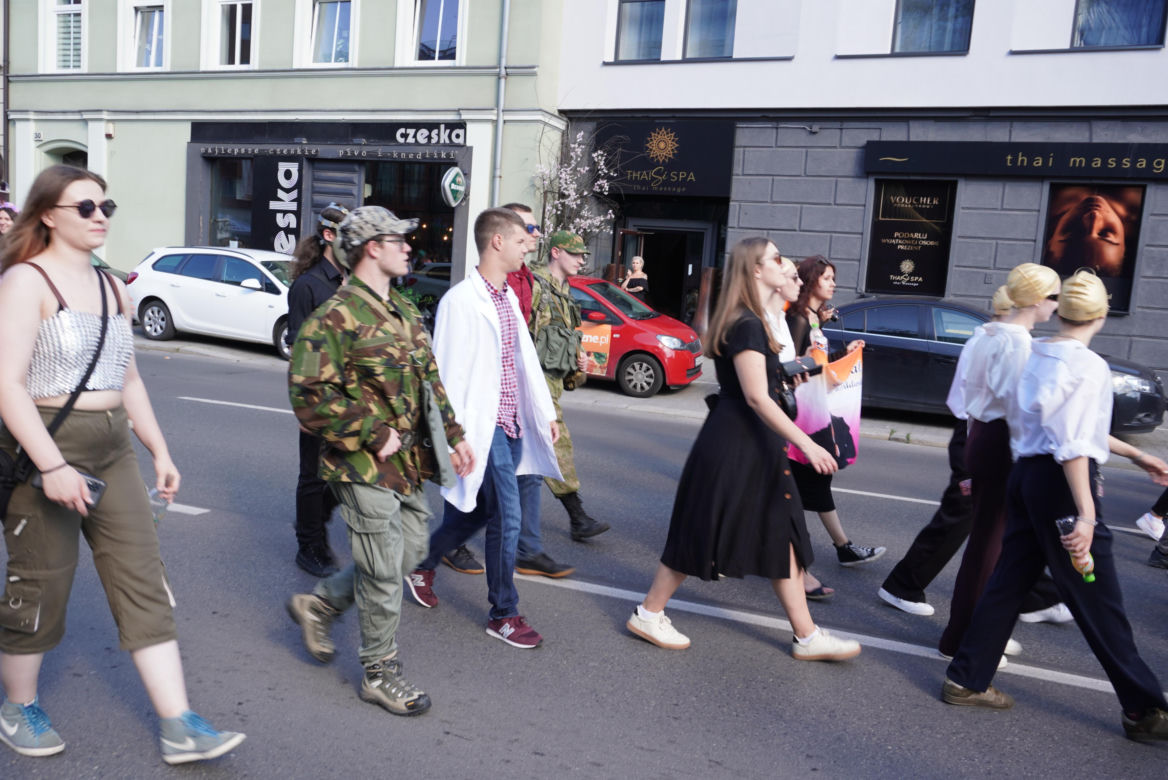 Igry 2024. Barwny korowód studentów przeszedł ulicami Gliwic