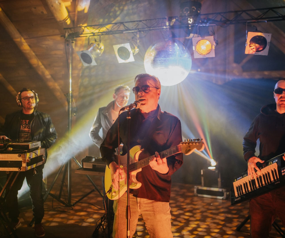 Legenda wraca na scenę. Thomas - „Integracja”: „hit, żywcem wyjęty z lat 90.!”