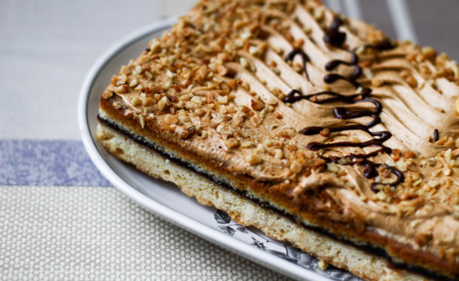 Mazurek biszkoptowy – lekki jak chmurka, a jednak świąteczny i „na bogato”