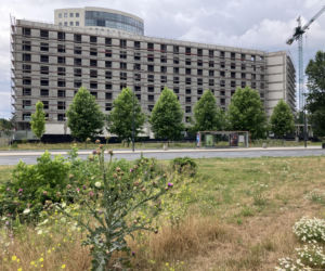 Stary warszawski „szkieletor” zmienia się w hotel znanej marki. Kiedy otwarcie?