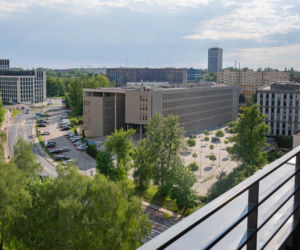 Damrota Garden - apartamentowiec w Katowicach z drzewami na fasadzie i dachu - czerwiec 2026