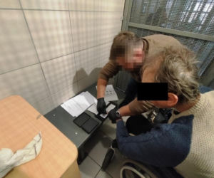 Zabójstwo na Targówku! Co się stało za zamkniętymi drzwiami?