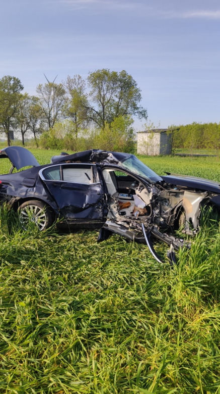 Nie żyje przewodnicząca Rady Miejskiej w Sieradzu. Zastępca prezydenta ciężko ranny. Tragiczny wypadek w Wincentowie