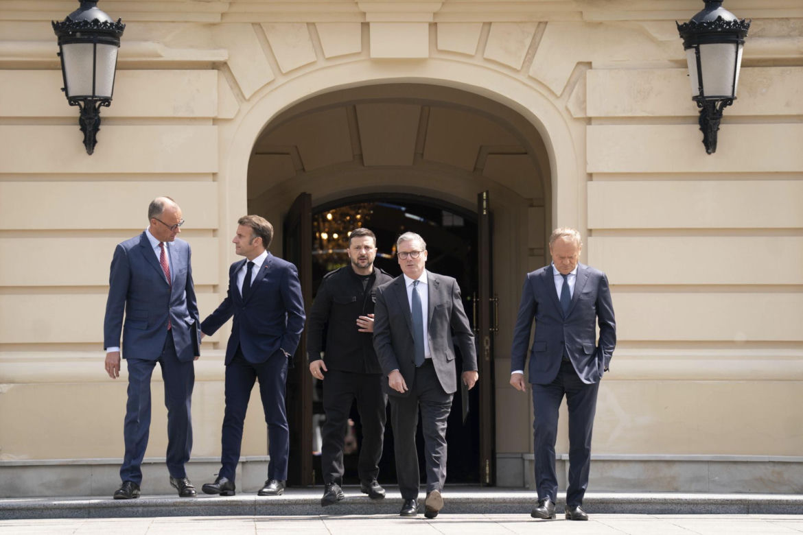  "Militarne i finansowe" wsparcie Ukrainy. Polska na liście państw