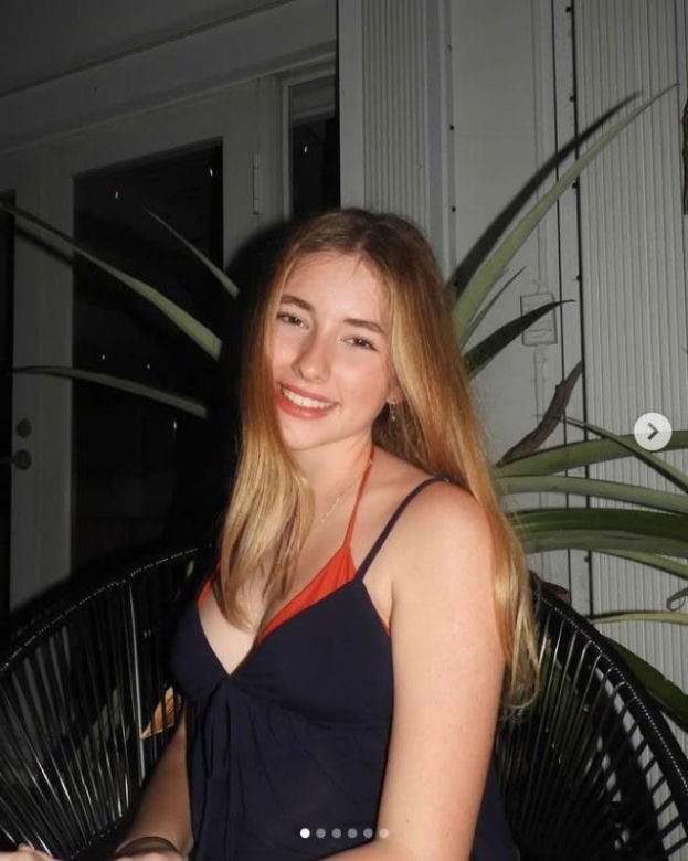 Córka Rubika pozuje w bikini. Ona ma dopiero 16 lat?