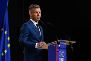 Peter Magyar zdradził plany po wygranych wyborach. Wiadomo, kiedy polityk przyjedzie do Polski