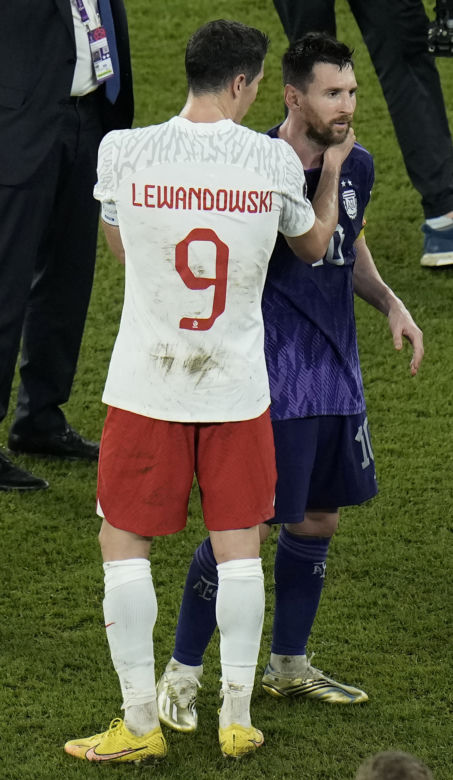 Koszulka Roberta Lewandowskeigo na licytacji WOSP