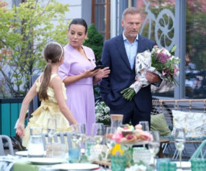 M jak miłość odc. 1903. Magda (Anna Mucha), Andrzej Budzyński (Krystian Wieczorek), Nadia (Mira Fareniuk)