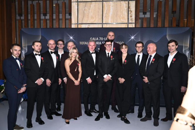 Radosław Sikorski odznaczył Ambasadorów Totalizatora Sportowego