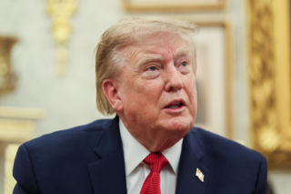 Poparcie dla Trumpa spada: Rekordowo niski poziom zaufania