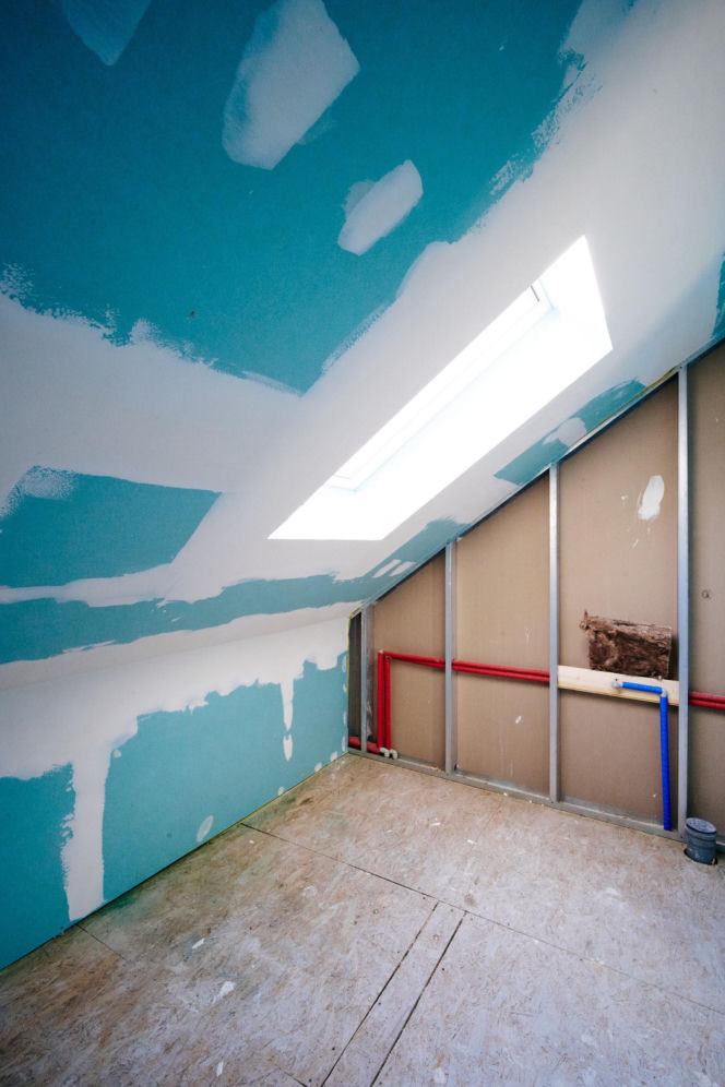 Tragiczny wypadek przerwał marzenia. Ekipa "Nasz Nowy Dom" walczyła z czasem. ZDJĘCIA domu przed i po remoncie