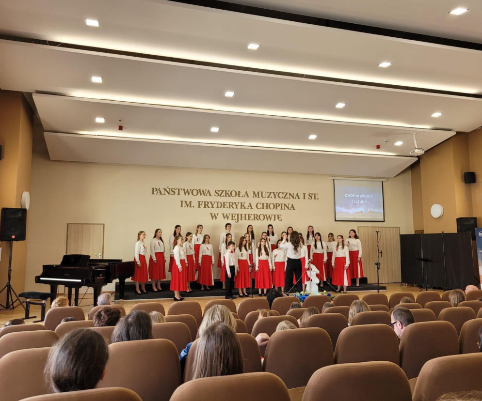 Triumf wśród najlepszych - chór La Musica zachwycił jurorów.