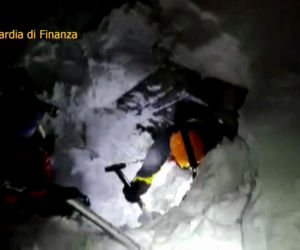 Lawina zmiażdżyła hotel! Tragedia we włoskim kurorcie