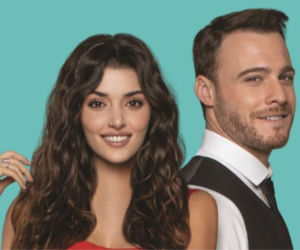 W Polsce Hande Erçel znana jest głównie z roli w tureckim serialu Zapukaj do mich drzwi