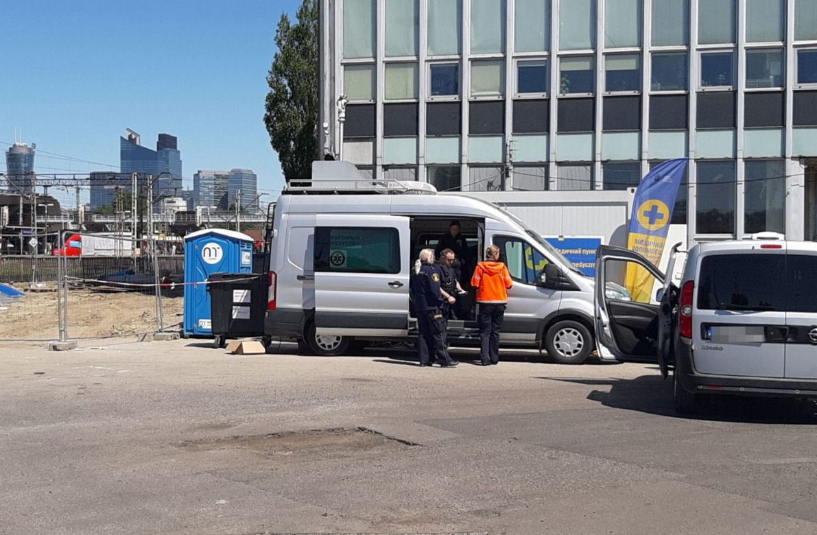 Ewakuowano pasażerów Dworca Zachodniego. Pijany wariat krzyczał, że miał bombę! 