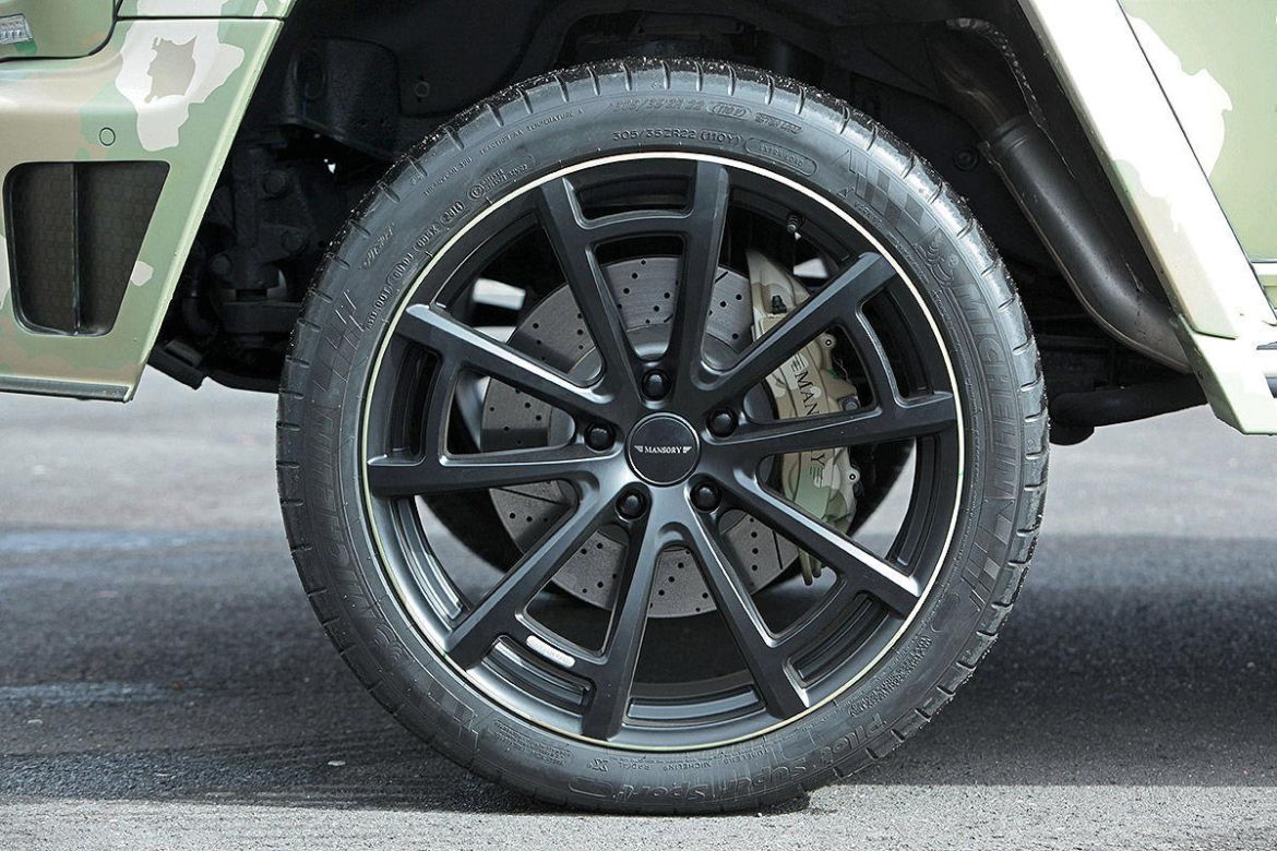 Mercedes-Benz G63 AMG Sahara Edition po tuningu Mansory