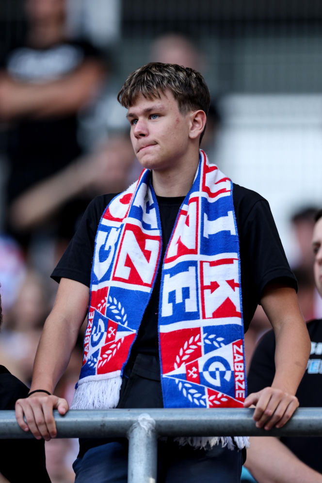 Górnik Zabrze - GKS Katowice: Zdjęcia kibiców i zawodników z meczu 6. kolejki PKO BP Ekstraklasy