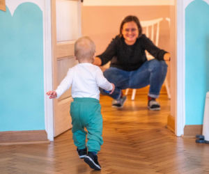 Stasio ma nowy dom. Rodzice pokochali go za zdjęcie z samochodzikiem