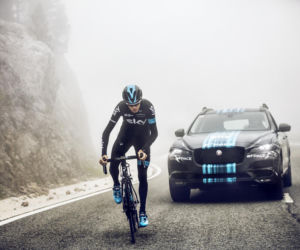 Jaguar F-Pace na Tour de France