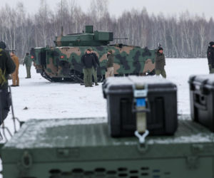 „Potwór z Tarnowa” i roje dronów. Rząd przygląda się przyszłości polskiej armii w Zielonce