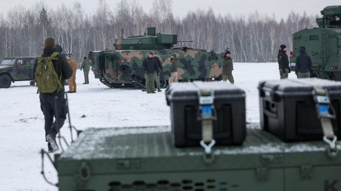 „Potwór z Tarnowa” i roje dronów. Rząd przygląda się przyszłości polskiej armii w Zielonce