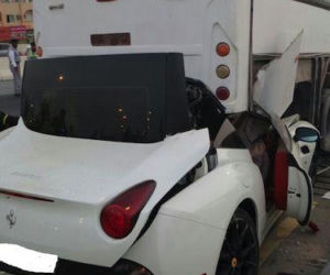 Ferrari California zmiażdżone w wypadku