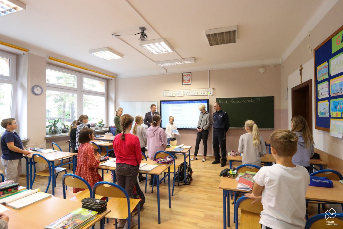 10-letni Paweł znalazł prawie 10 tys. zł. Pieniądze oddał właścicielowi
