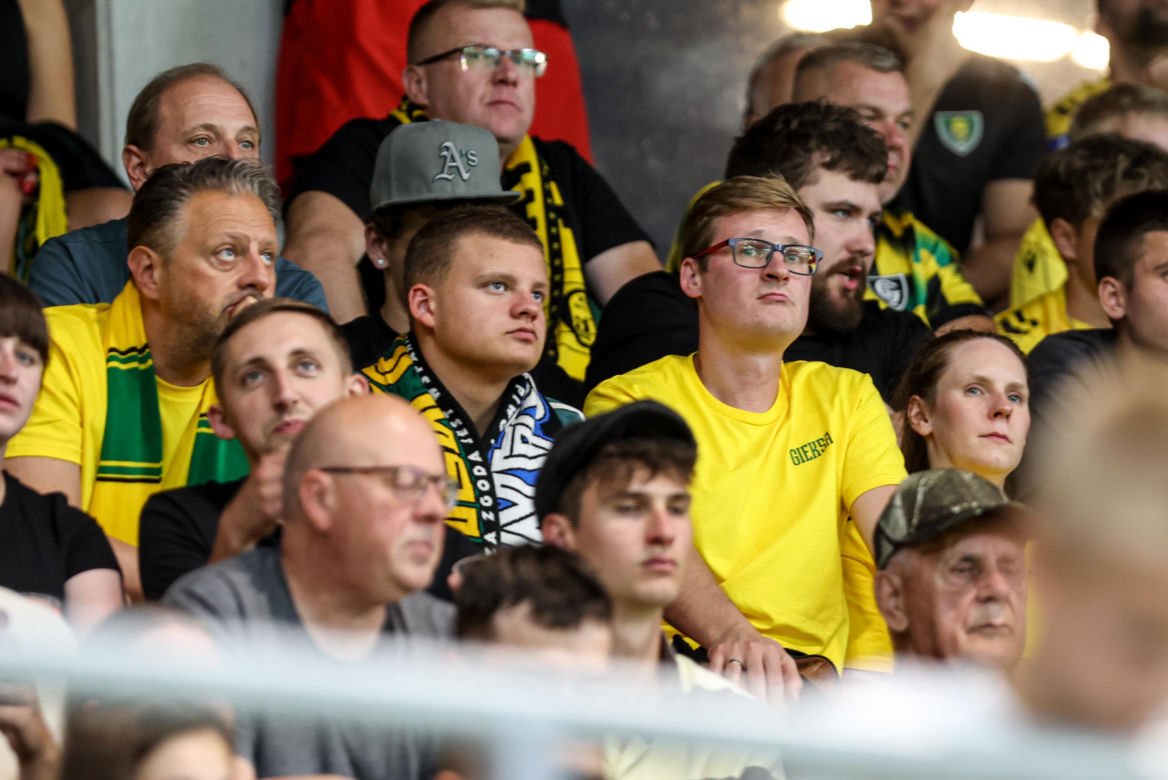 Zdjęcia kibiców z meczu GKS Katowice - MSK Żilina